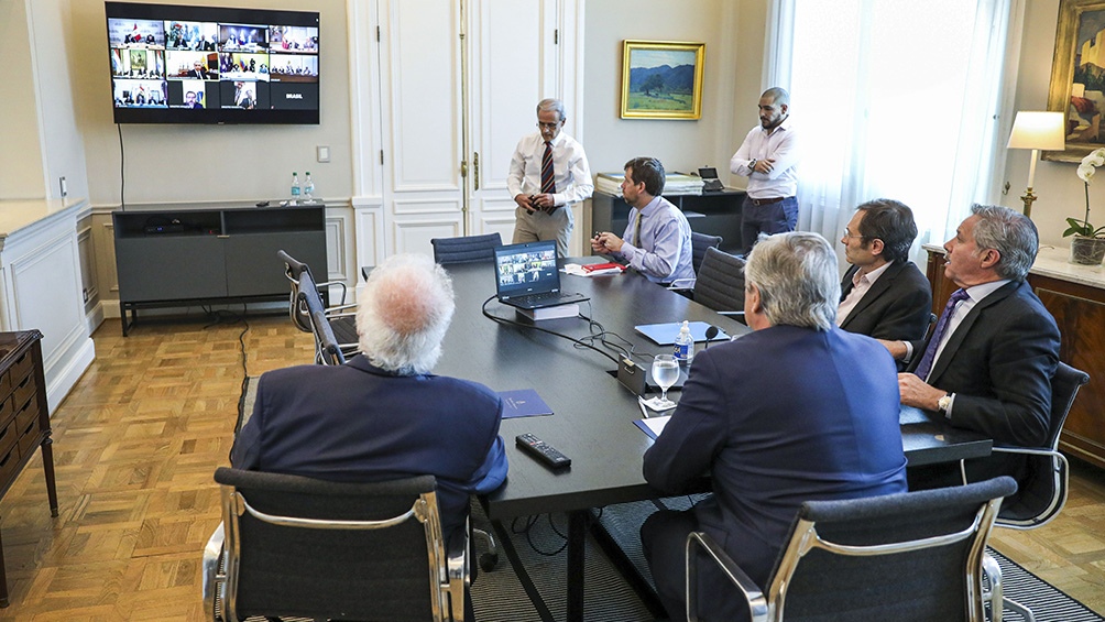 EMERGENCIA SANITARIA  Coronavirus: el Presidente se reunió con su gabinete y dialogó con sus pares de la región