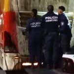 Policiales Castelli: balearon 2 micros de pasajeros en la Ruta 2