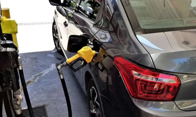 Llenar el tanque de un auto chico ya puede costar 18 mil pesos