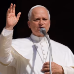 Books_-_Pope_Leo_XIV_68248